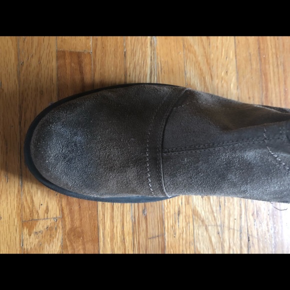 Light brown suede leather slip on/side zipper boots - Picture 4 of 4